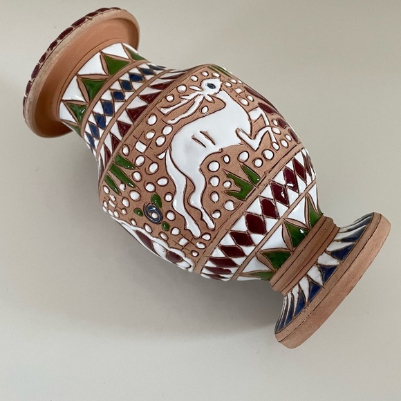 Handcrafted Greek Mythology Multicolor Pottery Home Decor Vase - Picture 10 of 13